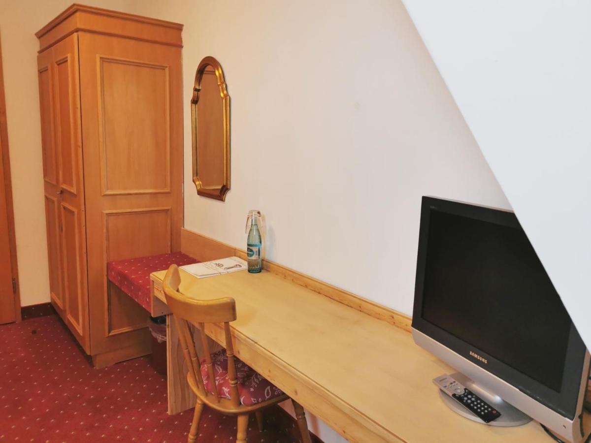 Landhotel Oelmuehle Mombris Εξωτερικό φωτογραφία