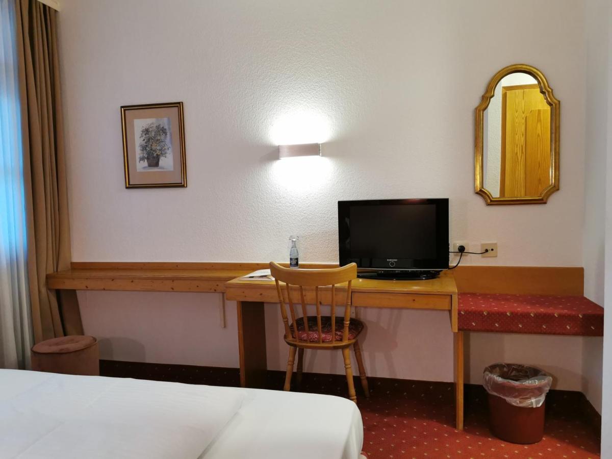 Landhotel Oelmuehle Mombris Εξωτερικό φωτογραφία