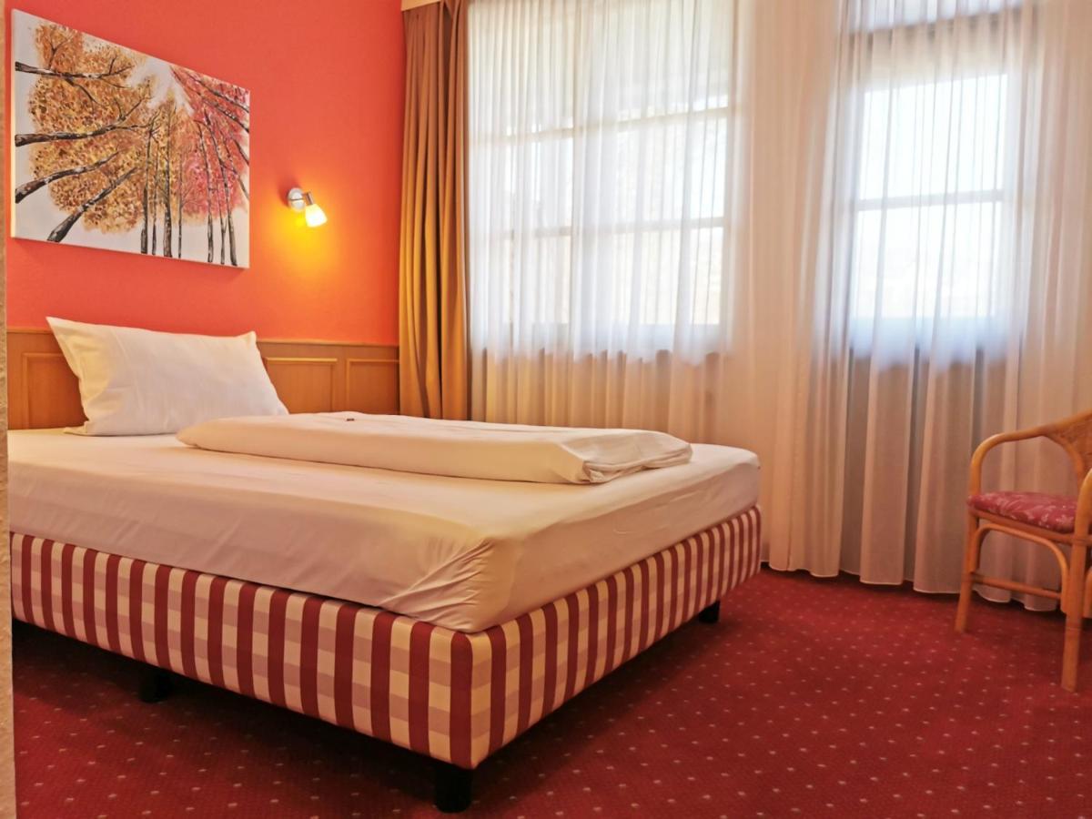 Landhotel Oelmuehle Mombris Εξωτερικό φωτογραφία