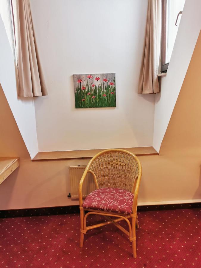 Landhotel Oelmuehle Mombris Εξωτερικό φωτογραφία