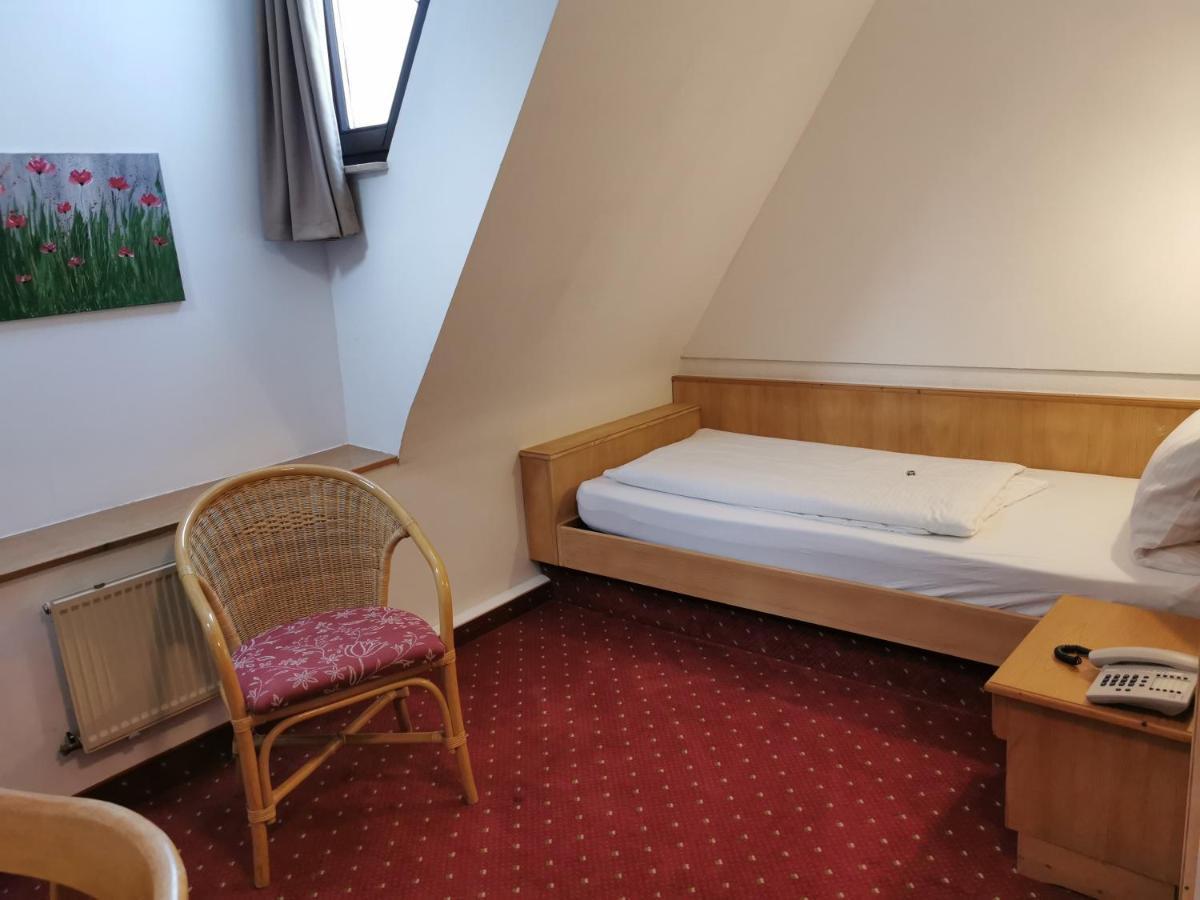 Landhotel Oelmuehle Mombris Εξωτερικό φωτογραφία